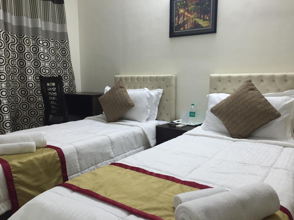 Veridical Hospitality - Powai-Chandivali Bombay Eksteriør billede