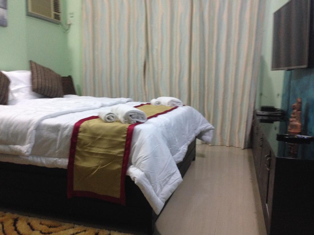Veridical Hospitality - Powai-Chandivali Bombay Eksteriør billede